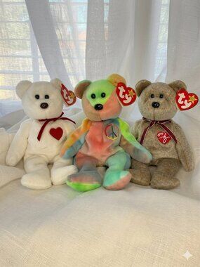 Lot of 3 Ty Beanie Babies EUC 1996 Peace Bear 1994 Valentino 1999 Signature EUC